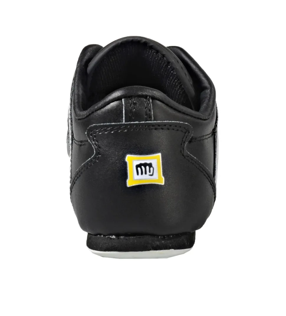 Trainingsschuhe Kick Light schwarz
